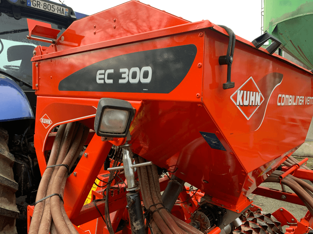 Direktsaatmaschine del tipo Kuhn VENTA EC 300, Gebrauchtmaschine In CONDE SUR VIRE (Immagine 4)