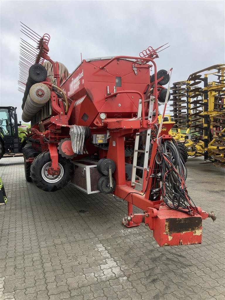 Direktsaatmaschine des Typs Kverneland DG 12 meter, Gebrauchtmaschine in Mern (Bild 2)