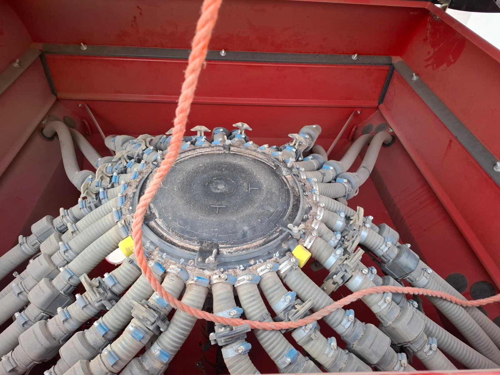 Direktsaatmaschine typu Kverneland TS-Drill 5000, Vorführmaschine v Harmannsdorf-Rückersdorf (Obrázek 24)