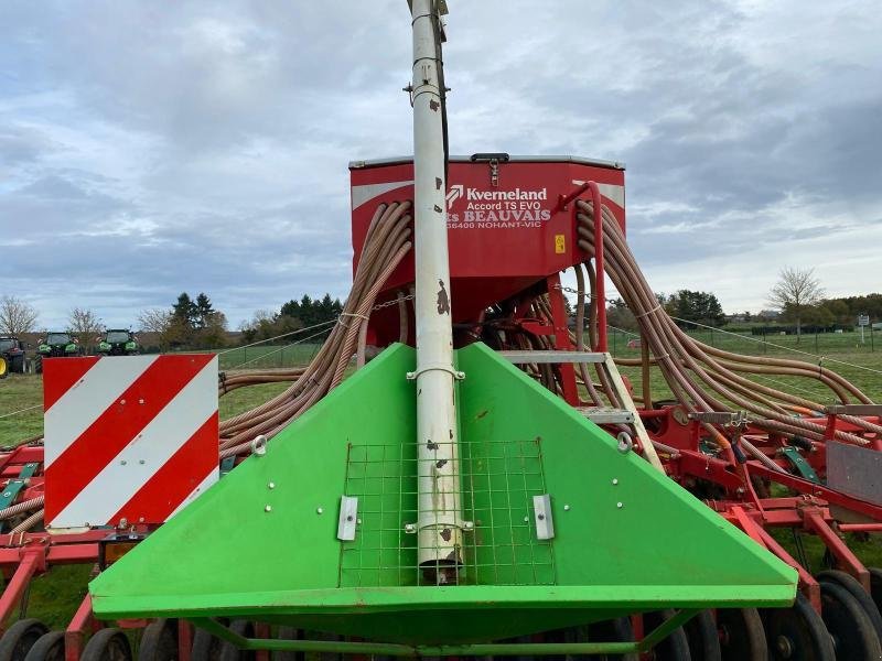 Direktsaatmaschine tip Kverneland TS EVO, Gebrauchtmaschine in LE PONT CHRETIEN (Poză 11)
