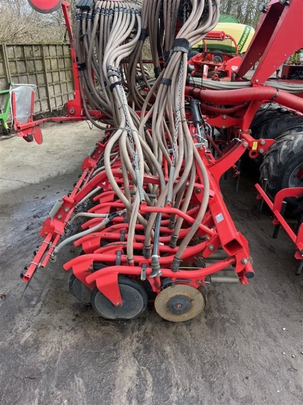 Direktsaatmaschine typu Kverneland U-DRILL 6000 PLUS BUGSERET inkl frøsåudstyr, Gebrauchtmaschine v Kongerslev (Obrázek 12)