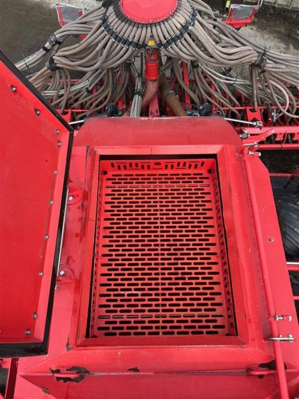Direktsaatmaschine del tipo Kverneland U-DRILL 6000 PLUS BUGSERET inkl frøsåudstyr, Gebrauchtmaschine en Kongerslev (Imagen 5)