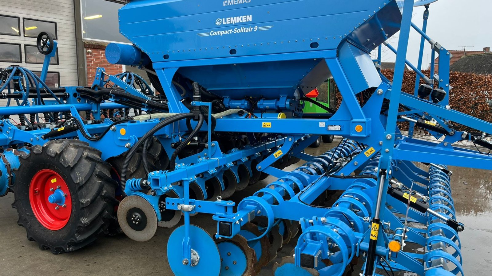 Direktsaatmaschine du type Lemken COMPACT-SOLITAIR 9/400 HD 167 Bugseret, Gebrauchtmaschine en Nørager (Photo 4)