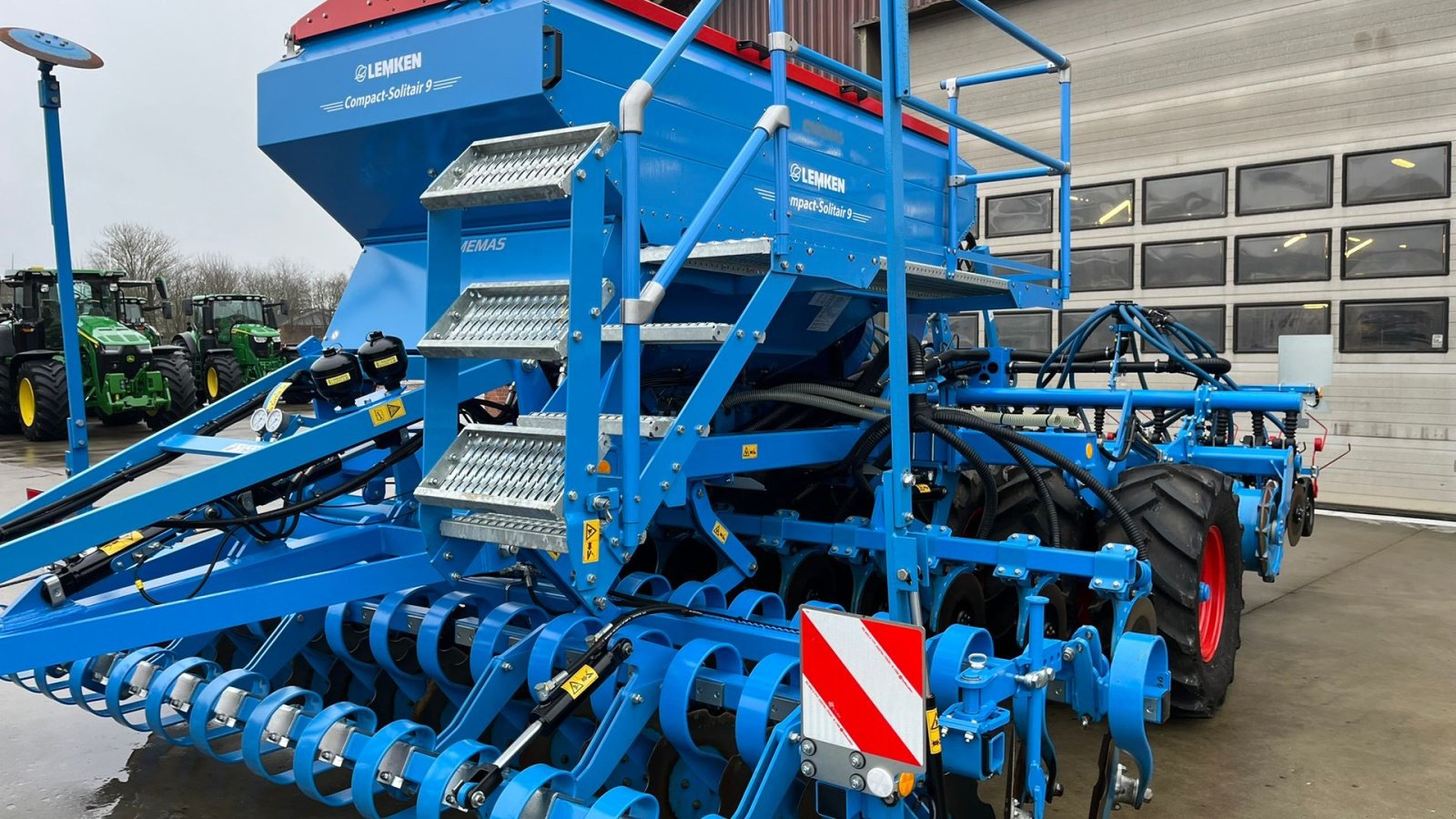 Direktsaatmaschine du type Lemken COMPACT-SOLITAIR 9/400 HD 167 Bugseret, Gebrauchtmaschine en Nørager (Photo 2)