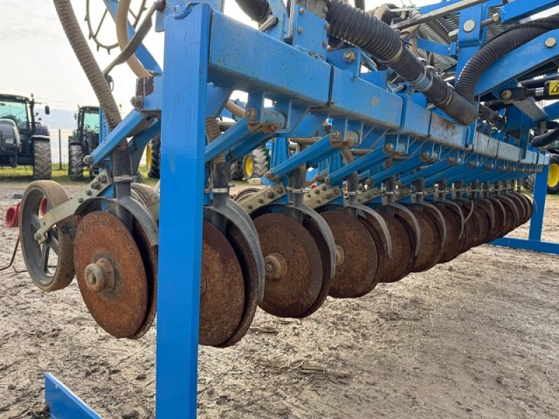 Direktsaatmaschine vrste Lemken SOLITAIR 8/400, Gebrauchtmaschine v PITHIVIERS Cedex (Slika 11)