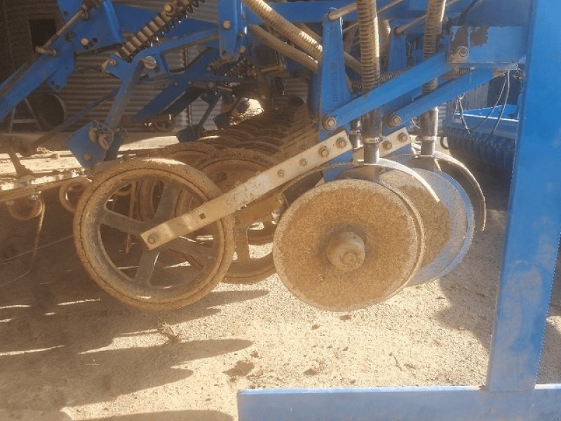 Direktsaatmaschine typu Lemken SOLITAIR 8/400, Gebrauchtmaschine v PITHIVIERS Cedex (Obrázek 4)