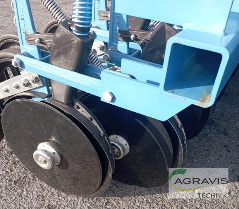 Direktsaatmaschine des Typs Lemken SOLITAIR 9+/300 DS 150, Neumaschine in Warendorf (Bild 18)