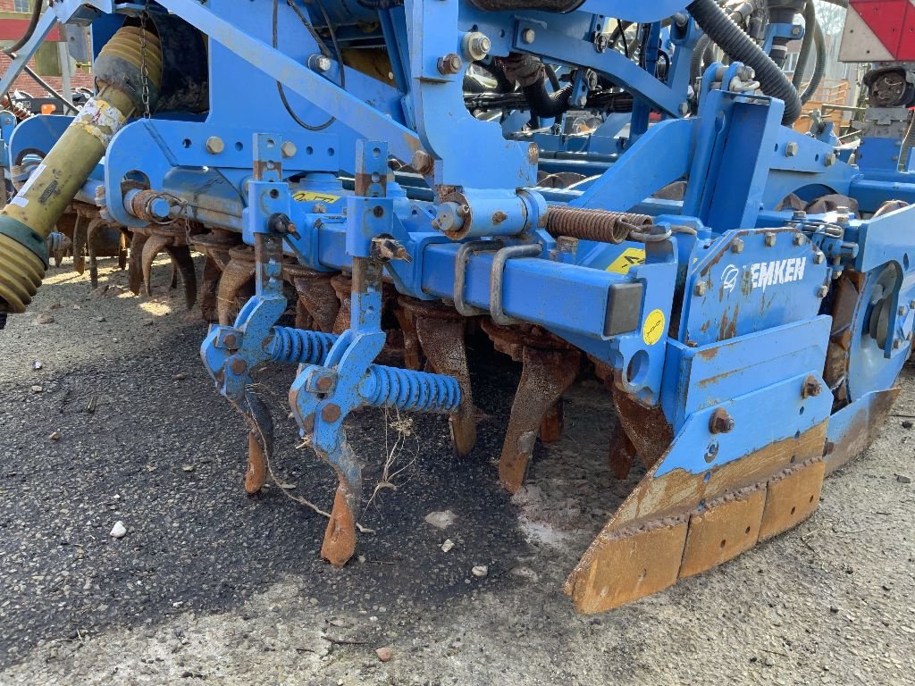 Direktsaatmaschine des Typs Lemken SOLITAIR 9/300 DS + ZIRKON 8/300 S, Gebrauchtmaschine in BRACHY (Bild 10)
