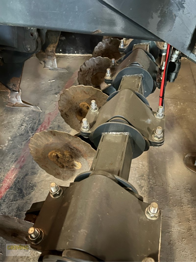 Direktsaatmaschine des Typs Mzuri Pro Til 3T, Gebrauchtmaschine in Euskirchen (Bild 8)