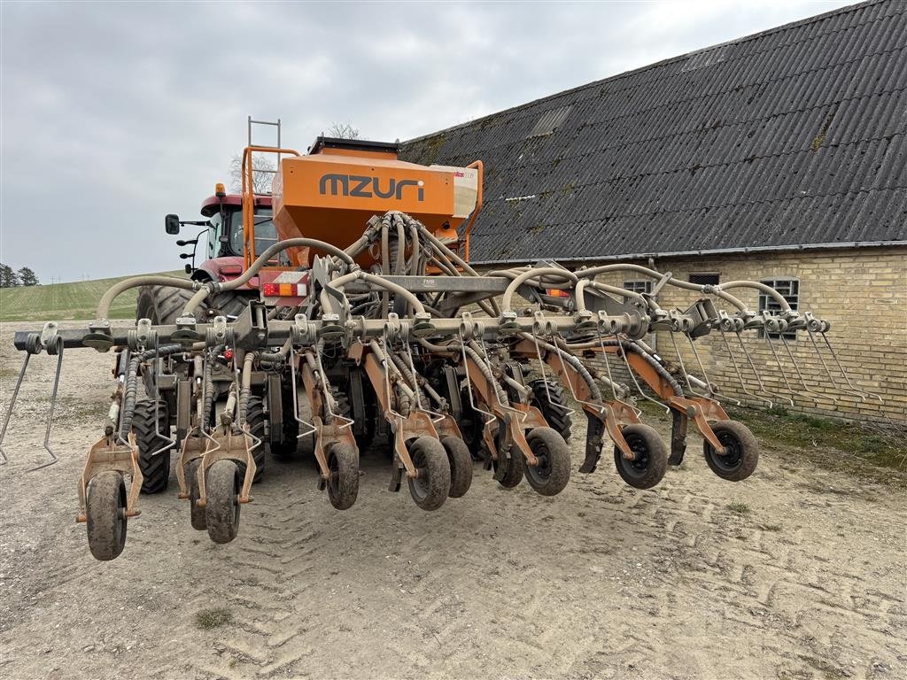 Direktsaatmaschine of the type Mzuri Pro-Till 4T Med en del extra tilbehør/reservedele, Gebrauchtmaschine in Nykøbing Falster (Picture 12)