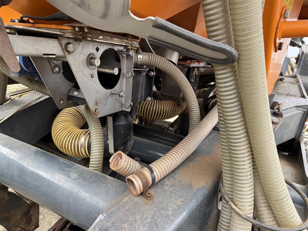 Direktsaatmaschine of the type Mzuri Pro-Till 4T Med en del extra tilbehør/reservedele, Gebrauchtmaschine in Nykøbing Falster (Picture 11)