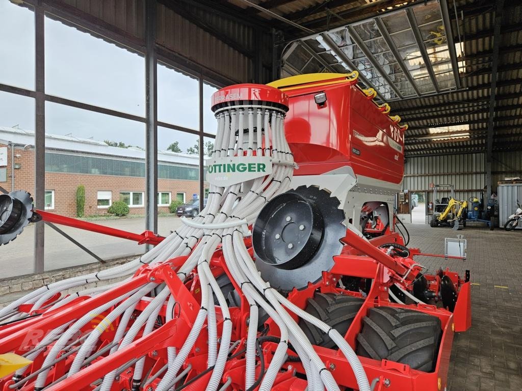 Direktsaatmaschine des Typs Pöttinger Terrasem 3000 DZ, Neumaschine in Visbek/Rechterfeld (Bild 10)