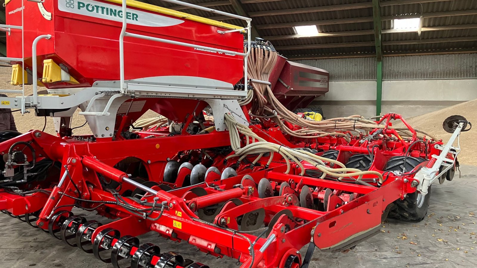 Direktsaatmaschine a típus Pöttinger Terrasem C6 Fertilizer, Gebrauchtmaschine ekkor: Roskilde (Kép 1)