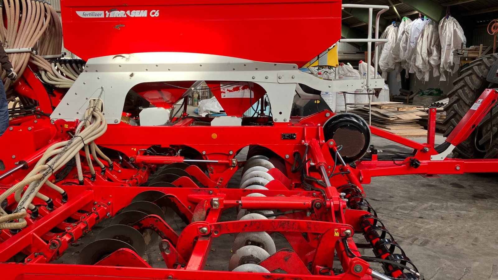 Direktsaatmaschine a típus Pöttinger Terrasem C6 Fertilizer, Gebrauchtmaschine ekkor: Roskilde (Kép 7)