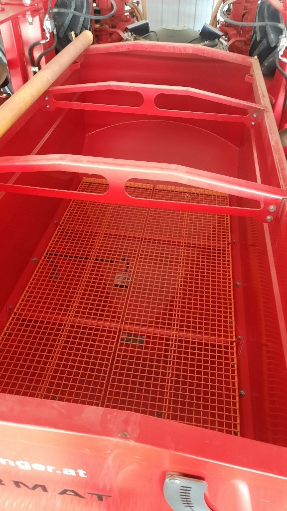 Direktsaatmaschine typu Pöttinger TERRASEM C6, Gebrauchtmaschine v CHAUMONT (Obrázek 9)