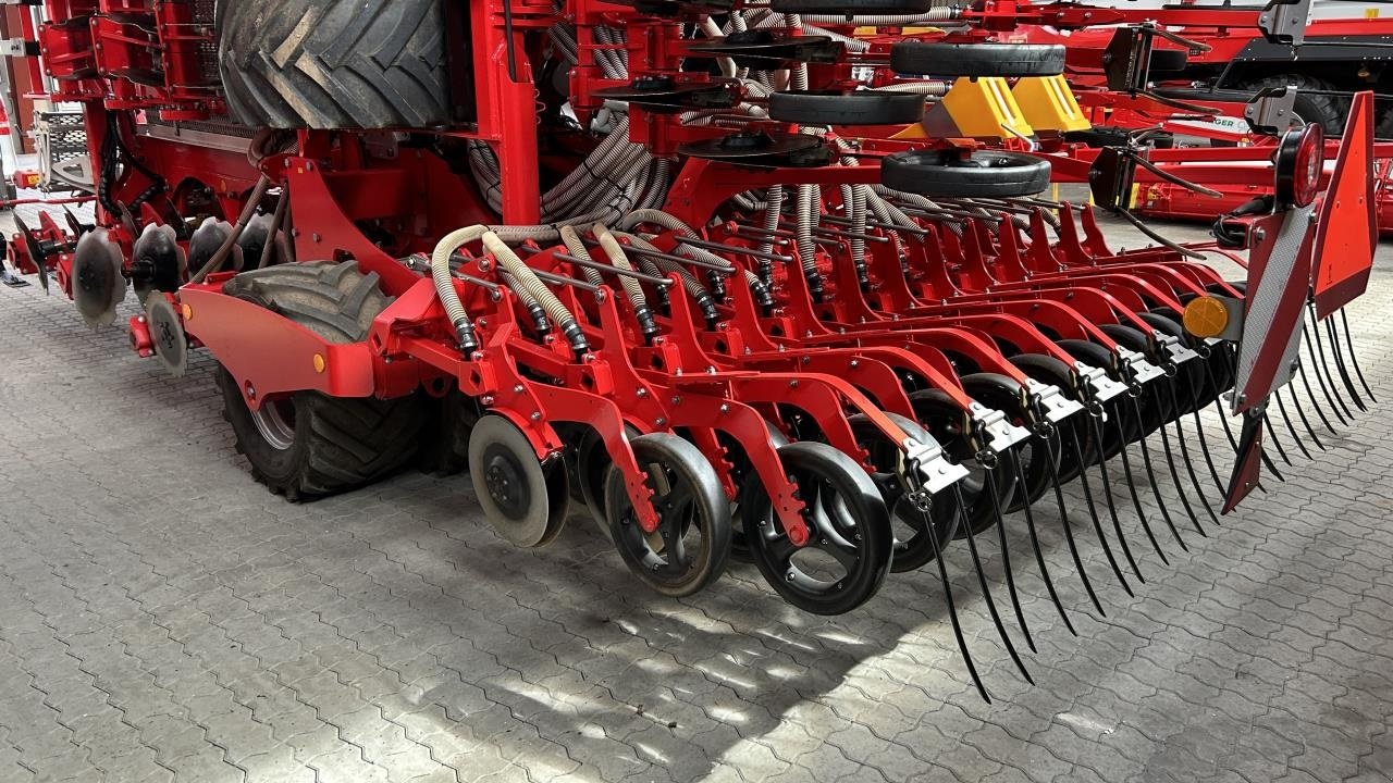 Direktsaatmaschine of the type Pöttinger TERRASEM V6000 DZ, Gebrauchtmaschine in Viborg (Picture 3)