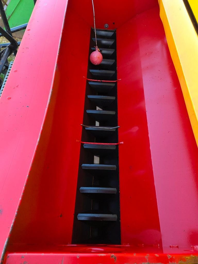 Direktsaatmaschine от тип Pöttinger VITASEM 300, Gebrauchtmaschine в MAYENNE (Снимка 9)