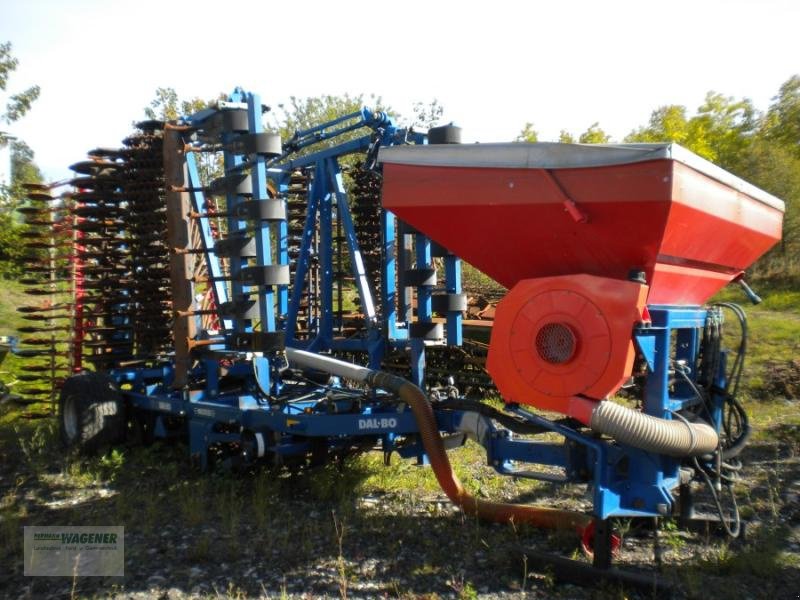 Direktsaatmaschine typu Rauch Multiflex+ Rauch, Gebrauchtmaschine v Bad Wildungen - Wega (Obrázek 1)