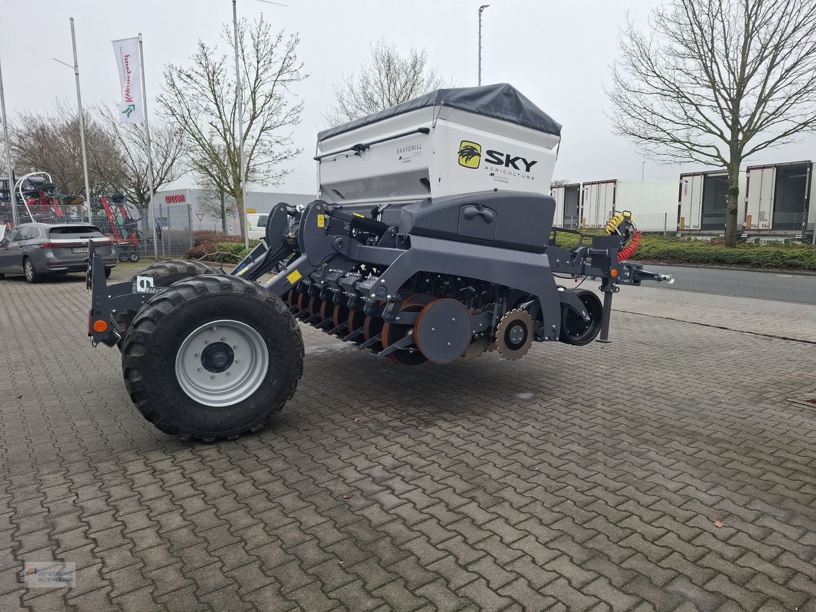 Direktsaatmaschine del tipo SKY Easy Drill P250, Vorführmaschine In Altenberge (Immagine 8)