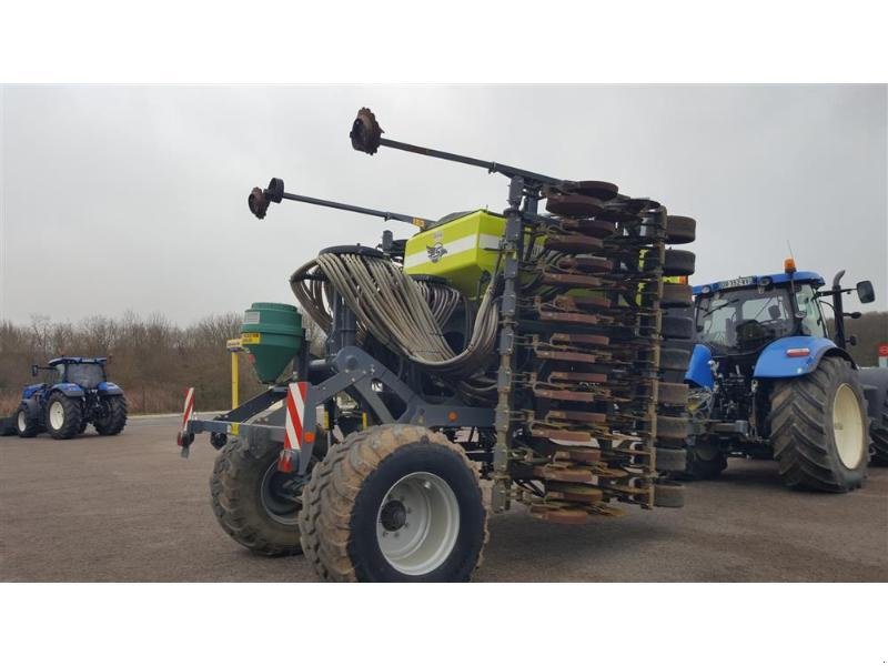 Direktsaatmaschine типа SKY EASY DRILL, Gebrauchtmaschine в CHAUMONT (Фотография 3)