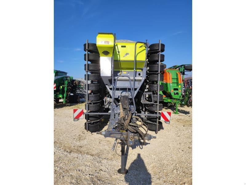 Direktsaatmaschine vrste SKY EASYDRILL HD, Gebrauchtmaschine v CHAUMONT (Slika 2)