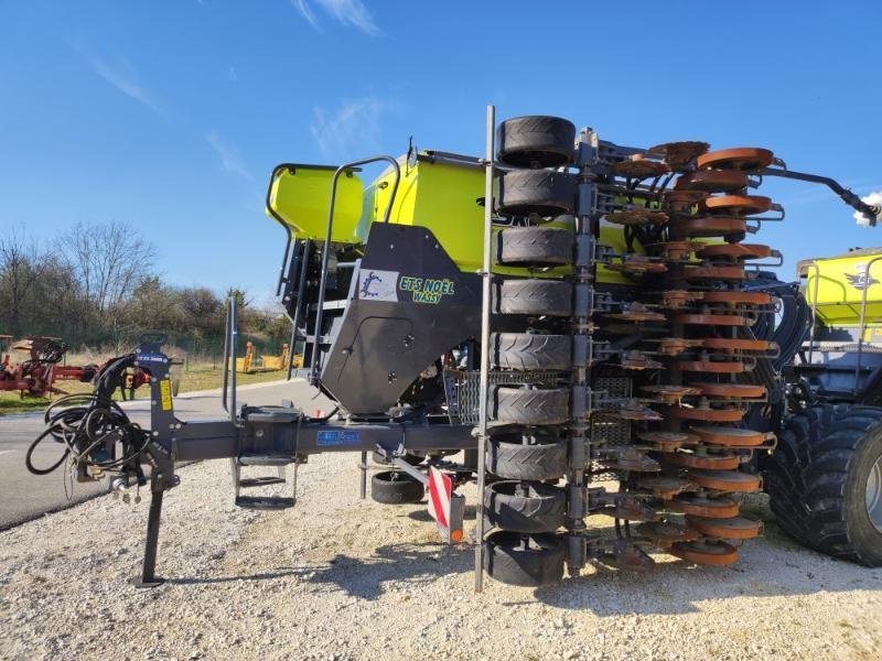 Direktsaatmaschine vrste SKY EASYDRILL HD, Gebrauchtmaschine v CHAUMONT (Slika 1)