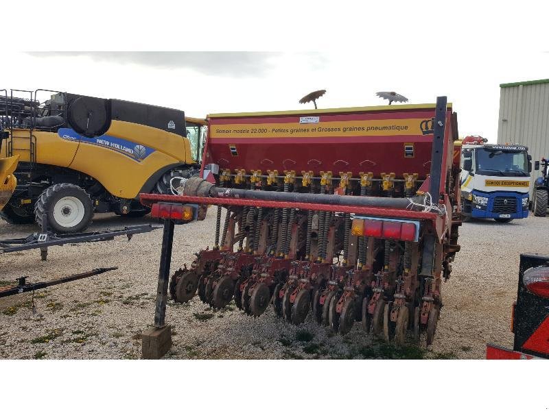 Direktsaatmaschine typu Sonstige 22000, Gebrauchtmaschine v CHAUMONT (Obrázek 2)