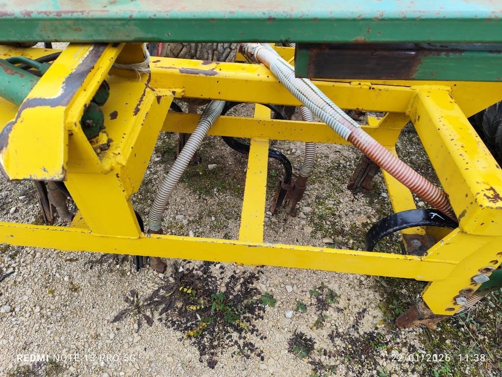Direktsaatmaschine tip Sonstige Lachaud, Gebrauchtmaschine in Lérouville (Poză 9)