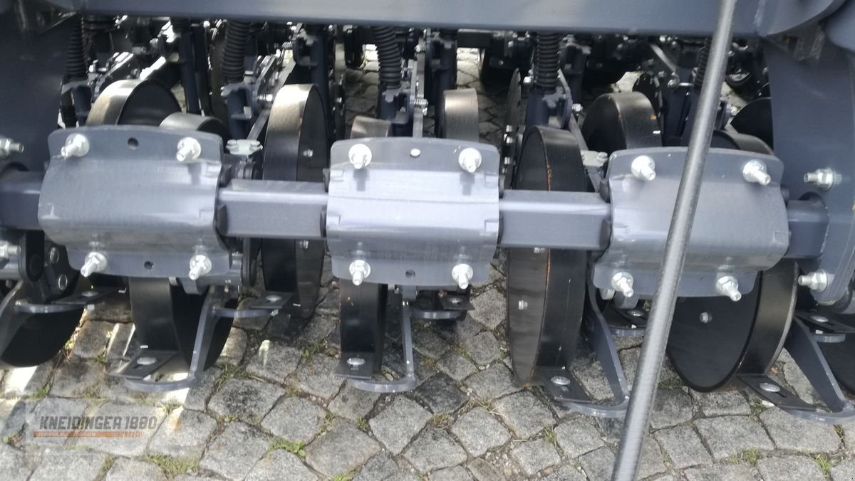 Direktsaatmaschine des Typs Sonstige Sky Direktsämaschine, Neumaschine in Altenfelden (Bild 12)