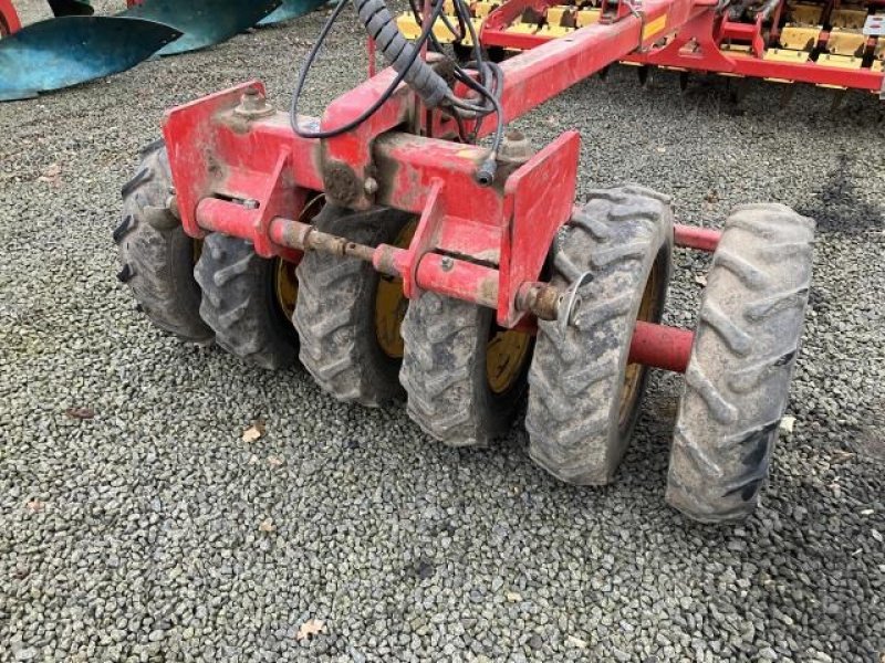Direktsaatmaschine del tipo Väderstad 400C XL, Gebrauchtmaschine In Middelfart (Immagine 11)