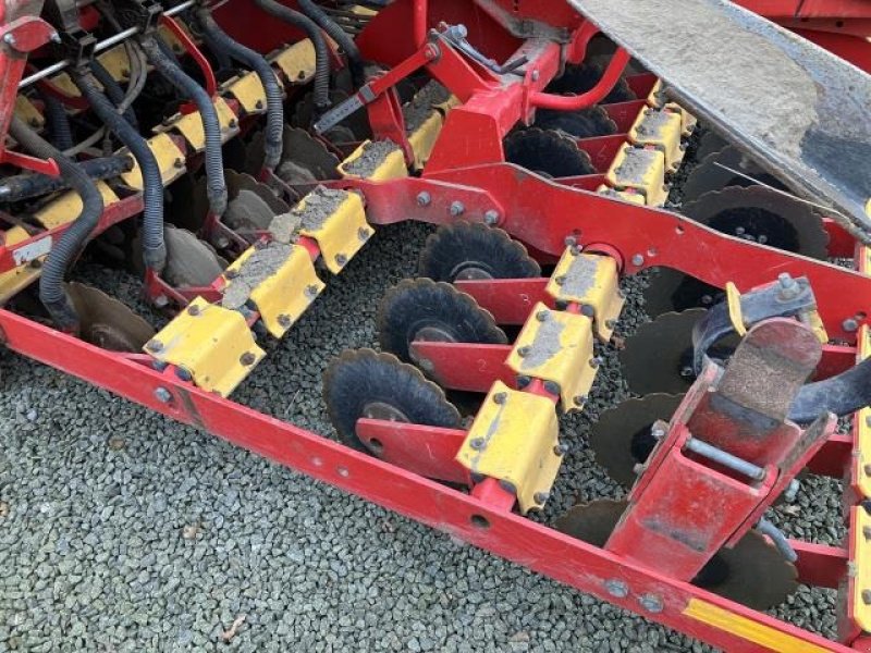 Direktsaatmaschine del tipo Väderstad 400C XL, Gebrauchtmaschine In Middelfart (Immagine 8)