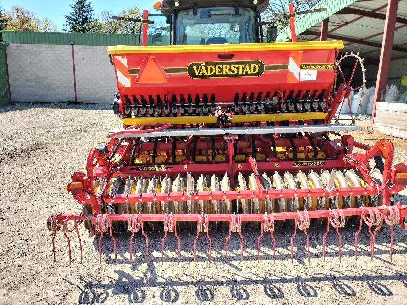 Direktsaatmaschine типа Väderstad CARRIERDRILL300, Gebrauchtmaschine в BRAY en Val (Фотография 4)