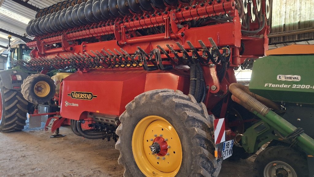 Direktsaatmaschine tip Väderstad INSPIRE 1200, Gebrauchtmaschine in BRAS SUR MEUSE (Poză 2)