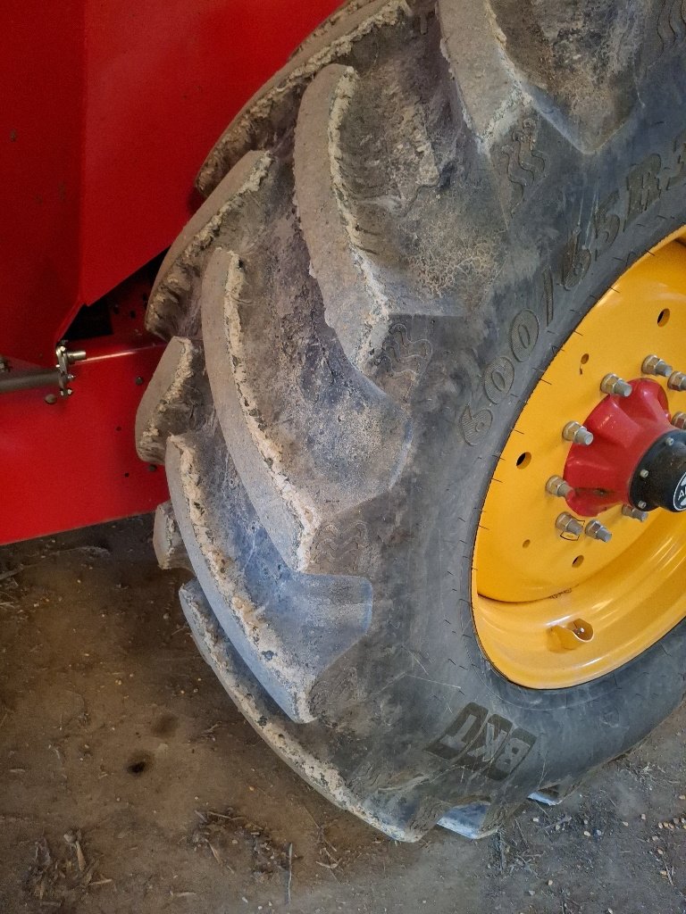 Direktsaatmaschine tip Väderstad INSPIRE 1200, Gebrauchtmaschine in BRAS SUR MEUSE (Poză 5)