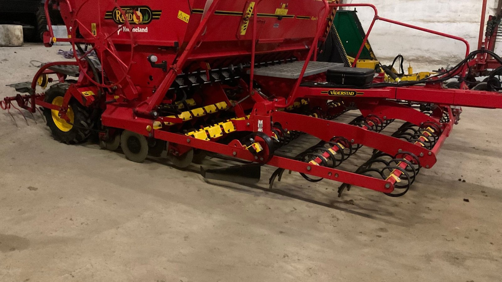 Direktsaatmaschine tip Väderstad Rapid 400 C Super XL, Gebrauchtmaschine in Maribo (Poză 4)