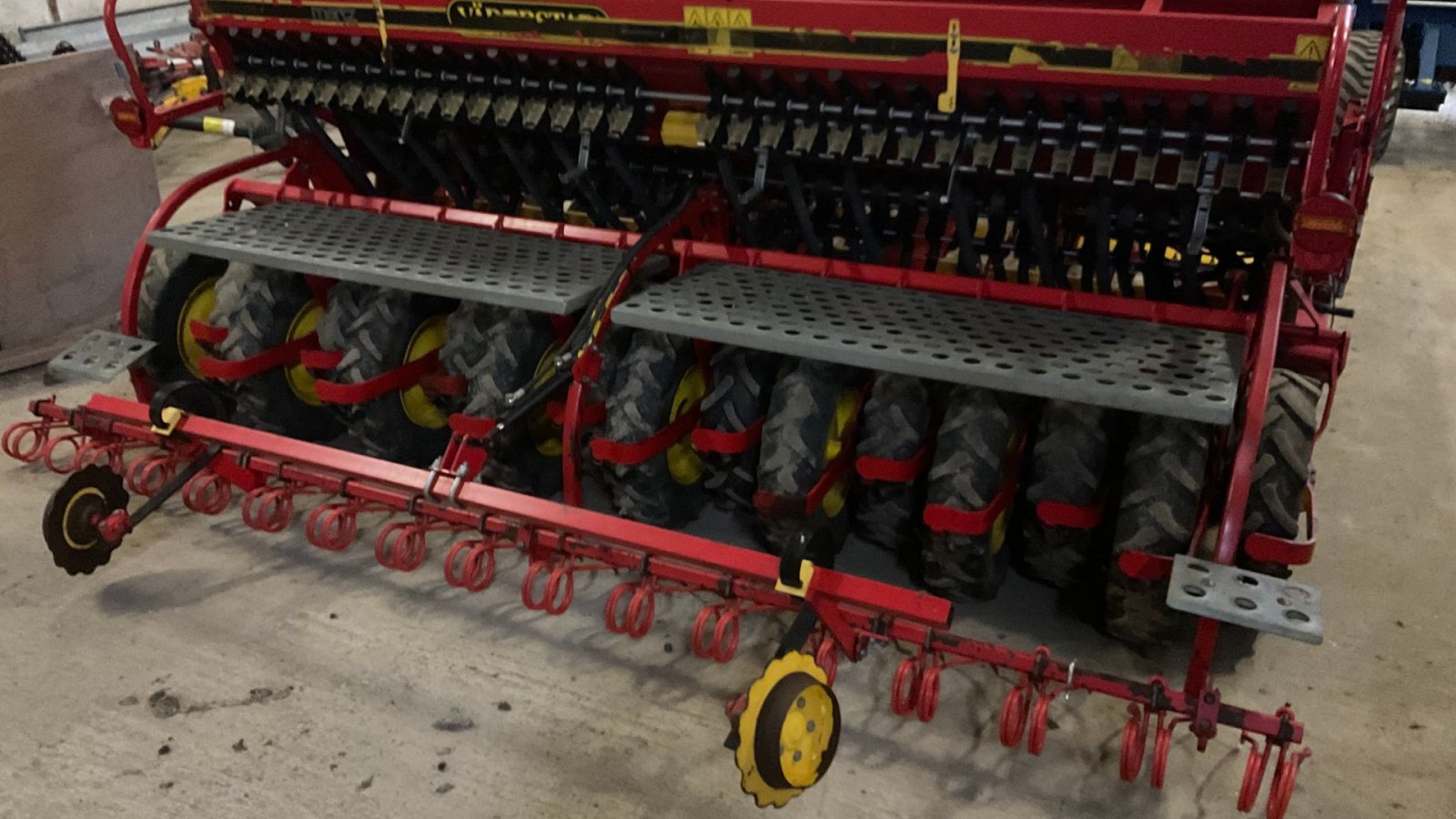 Direktsaatmaschine tip Väderstad Rapid 400 C Super XL, Gebrauchtmaschine in Maribo (Poză 5)