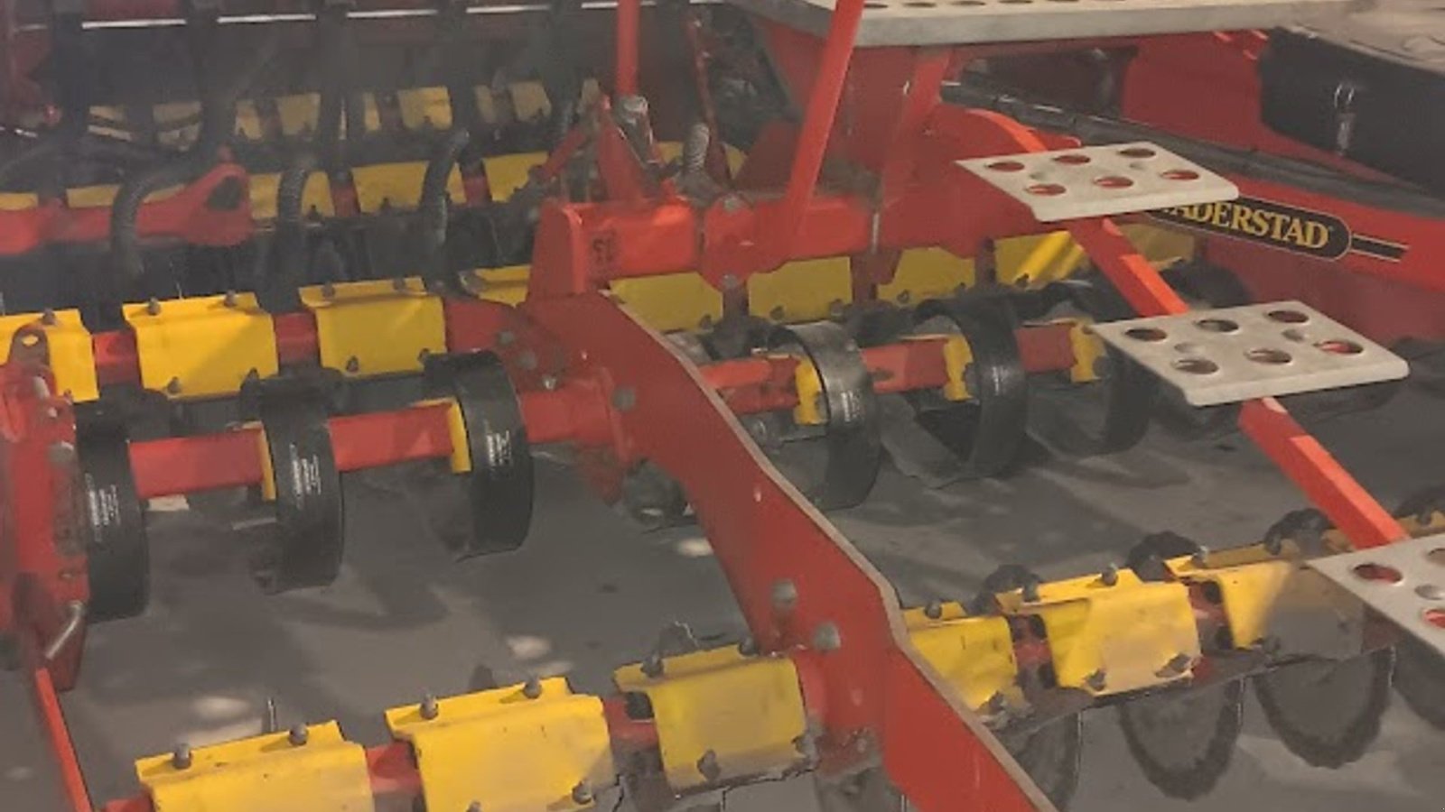 Direktsaatmaschine del tipo Väderstad Rapid 400C XL, Gebrauchtmaschine In Thisted (Immagine 4)