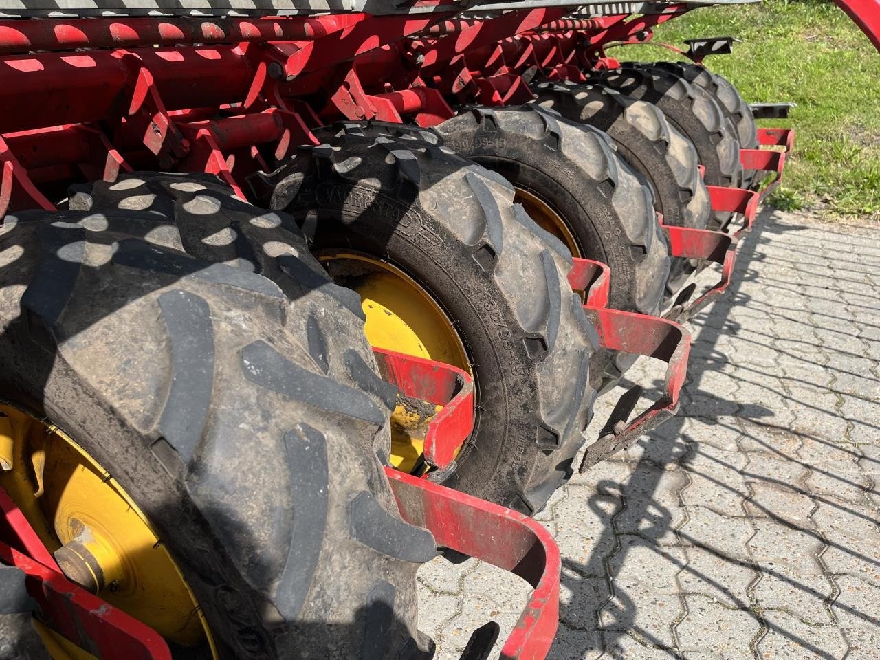 Direktsaatmaschine typu Väderstad RAPID 400C, Gebrauchtmaschine v Videbæk (Obrázek 4)