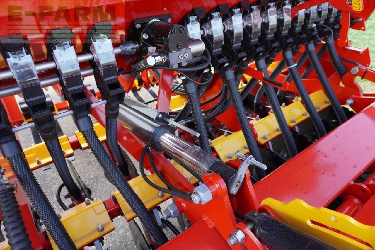 Direktsaatmaschine del tipo Väderstad rapid rd 300c, Gebrauchtmaschine In Korneuburg (Immagine 5)