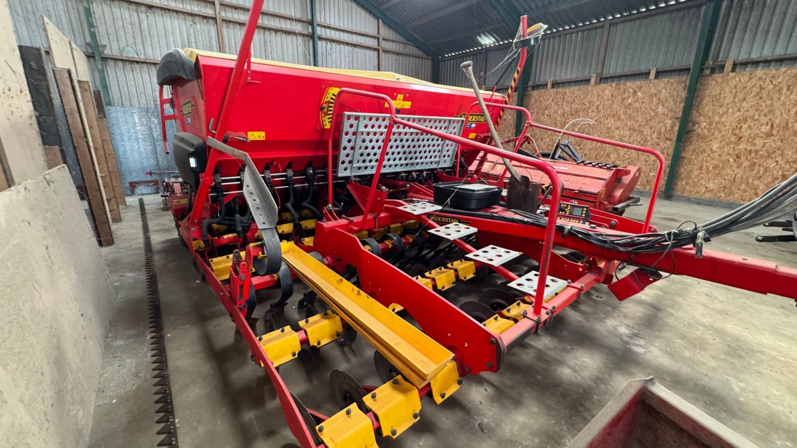 Direktsaatmaschine typu Väderstad RAPID RD 400C, Gebrauchtmaschine v Ringe (Obrázek 10)