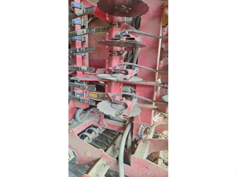 Direktsaatmaschine typu Väderstad RAPID600A, Gebrauchtmaschine v CHAUMONT (Obrázek 3)