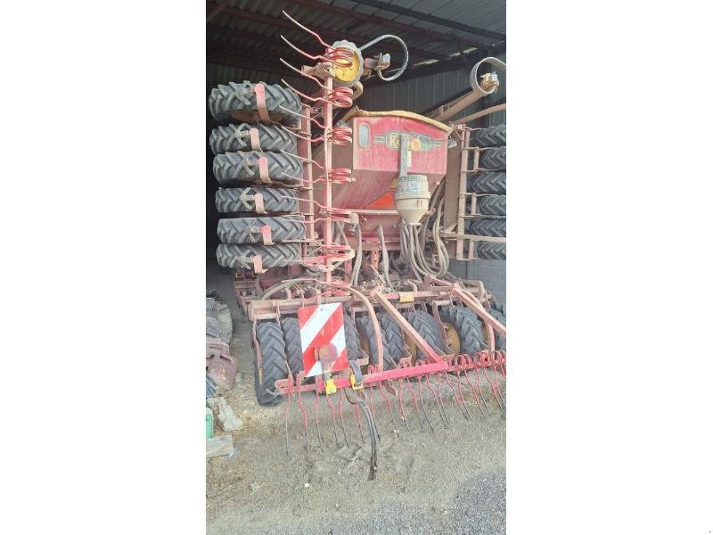 Direktsaatmaschine typu Väderstad RAPID600A, Gebrauchtmaschine v CHAUMONT (Obrázek 1)