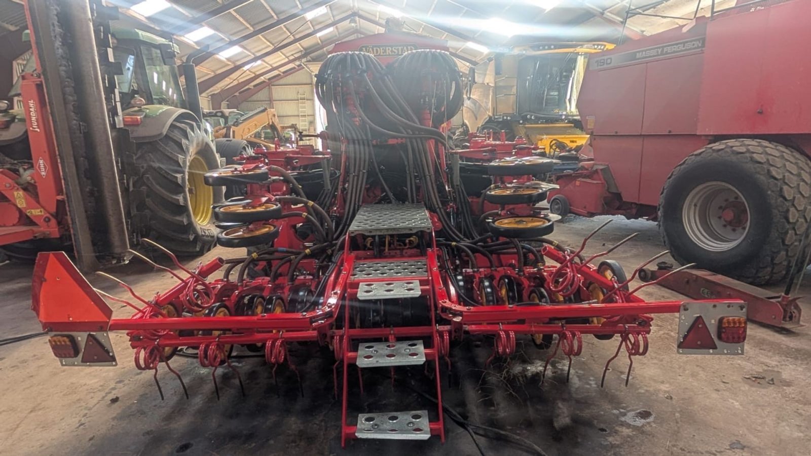 Direktsaatmaschine of the type Väderstad spirit 400 C Strip Drill, Gebrauchtmaschine in Bredsten (Picture 6)