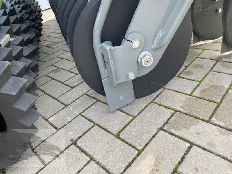 Direktsaatmaschine typu VORATECK Schlitzdrille, Scheibenscharsägerät 3m, Neumaschine v Südheide (Obrázek 14)