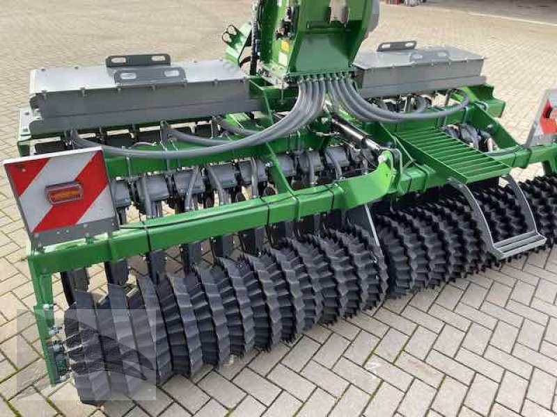 Direktsaatmaschine typu VORATECK Schlitzdrille, Scheibenscharsägerät 3m, Neumaschine v Südheide (Obrázek 15)