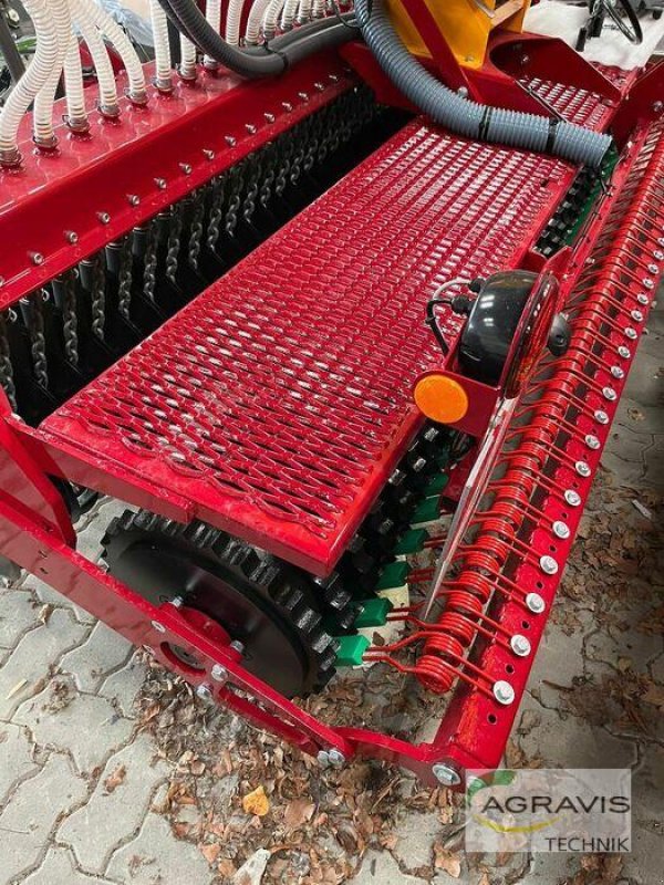 Direktsaatmaschine от тип Vredo DZ 329.075 AIR PACKER, Neumaschine в Meschede-Remblinghausen (Снимка 4)