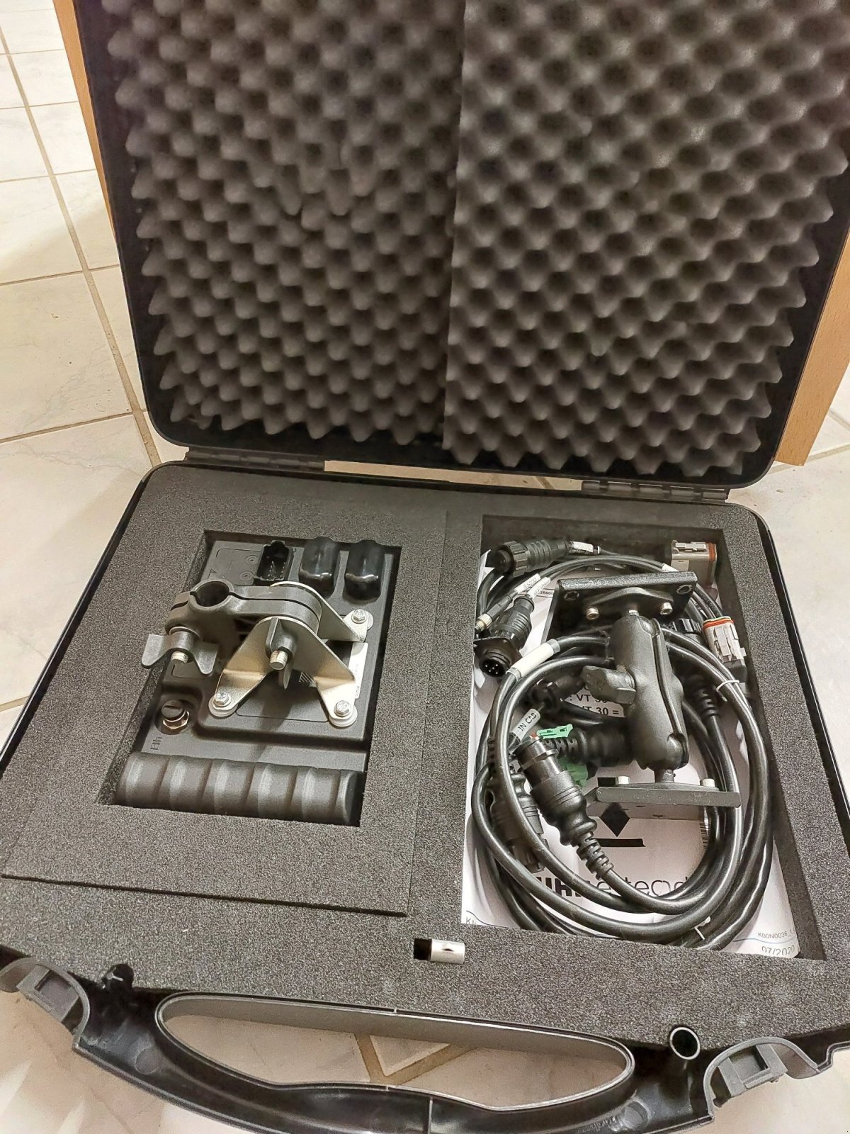 Display & Empfänger du type CCI 800, Gebrauchtmaschine en Schwifting (Photo 2)