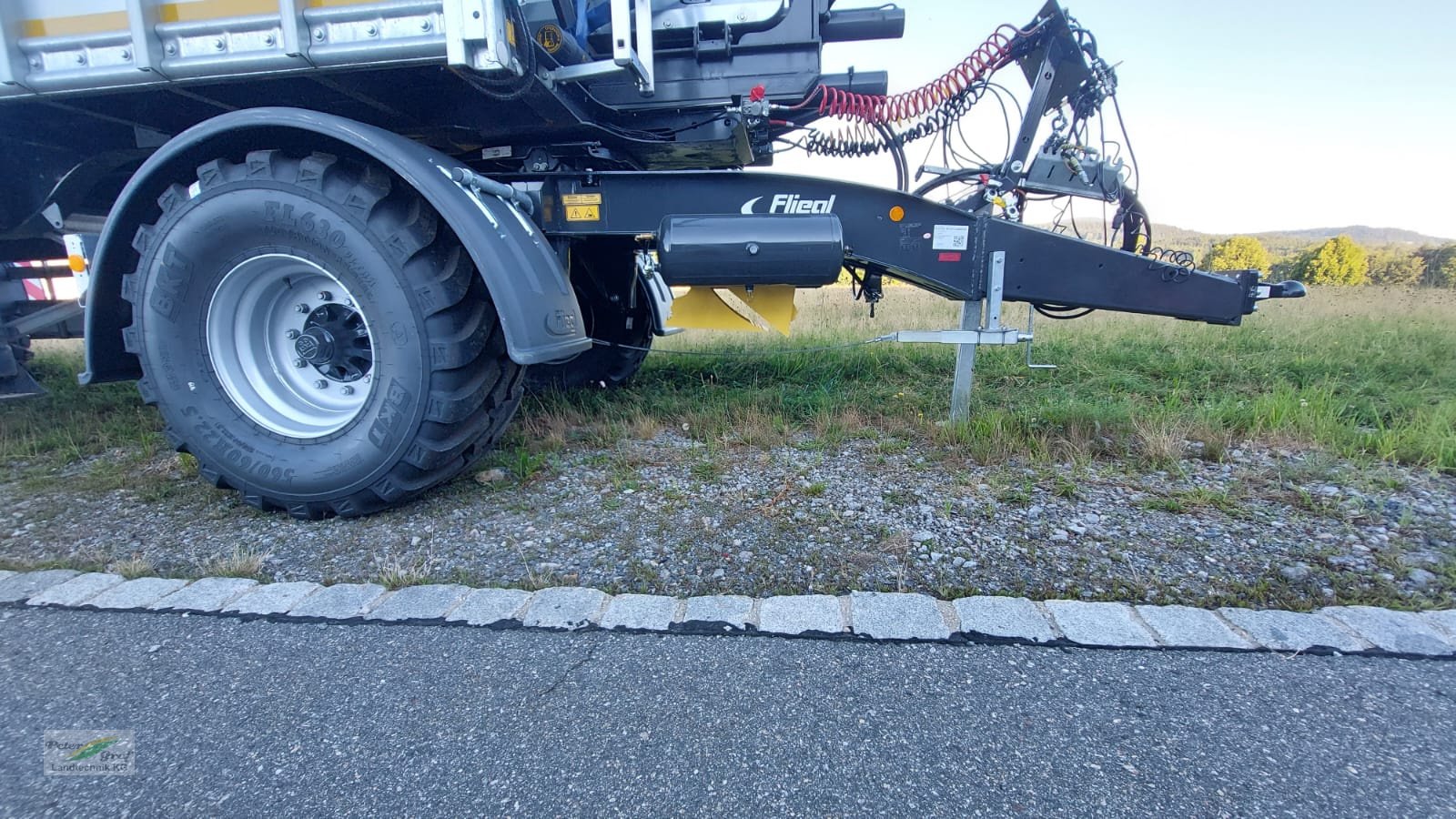 Dollyachse des Typs Fliegl Dolly Einachs 10500kg, Neumaschine in Pegnitz-Bronn (Bild 1)