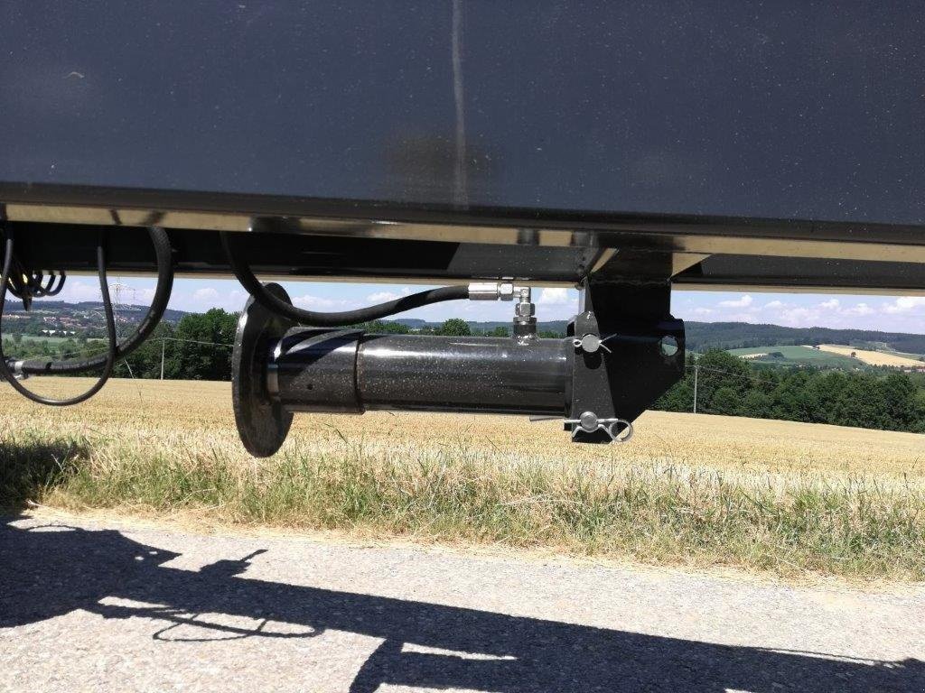 Dollyachse des Typs Hofer Dolly 12 Tonnen Basic-Line !! NEU !! Luftfederung - 40 km/h – 60 km/h - Druckluftbremse mit ALB - TÜV NEU - Spannungswandler von 12 Volt auf 24 Volt für ABS Untersetzachse Kipper Anhänger Dollyachse, Neumaschine in Bad Birnbach (Bild 6)