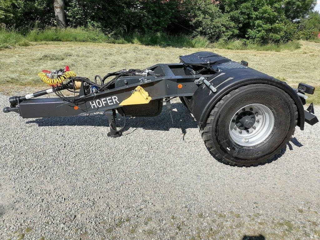 Dollyachse des Typs Hofer Dolly 14 Tonnen Dollyachse Premium-Line - !! NEU !! - 40 km/h – 60 km/h - 4 Tonnen Stützlast - Luftfederung - Druckluftbremse mit ALB - Spannungswandler von 12 Volt auf 24 Volt - K80 Kugelkopf - Sattelauflieger Auflieger LKW Kipper Anhänger Dollyachse, Neumaschine in Bad Birnbach (Bild 1)